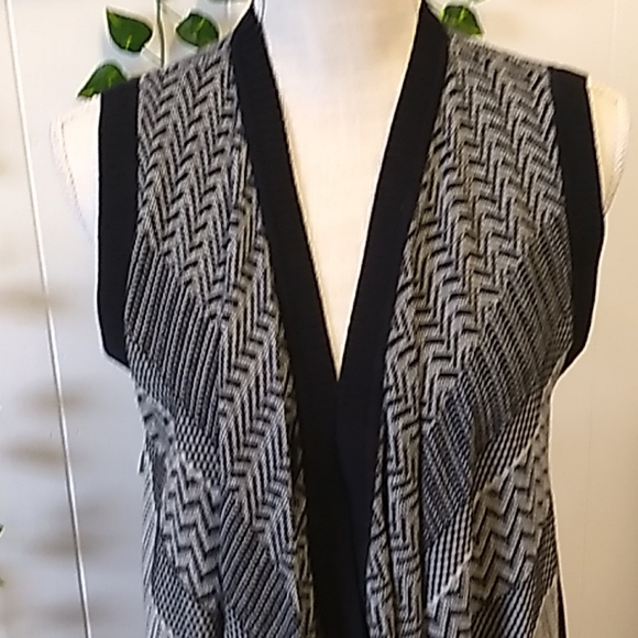 BANANA REPUBLIC SZ XS / S SWEATER VEST - Picture 2 of 7